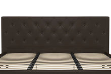 Load image into Gallery viewer, Gomez Upholstered Platform Bed